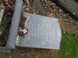 image of grave number 684376